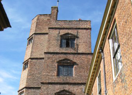 A daytime shot of King's Lynn Minster in the sunshine.