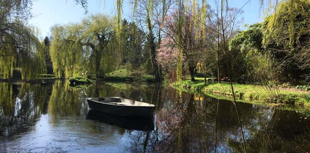 Exterior shot of Princess Theatre in Hunstanton