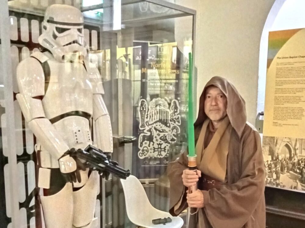 wicker basket with Easter egg